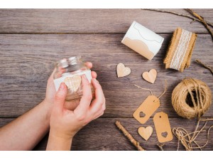 Wedding Favours: Personalising Your Special Day with Unique Touches