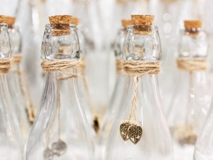 The Significance of Wedding Favours: More Than Just a Gesture