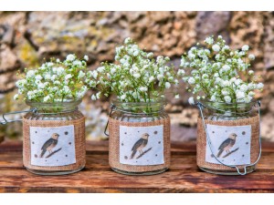 Wedding Favours in Winter: Jar Ideas That Spark Warmth and Romance