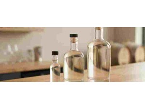 What size gin and spirit bottles are best for selling?